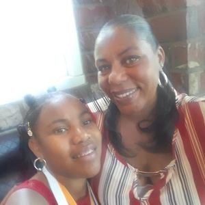 Meet your Posher, Monica